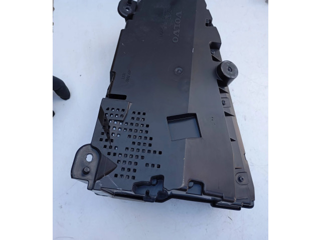 Экран дисплея вверх 31473185 Volvo XC90 B4204t35