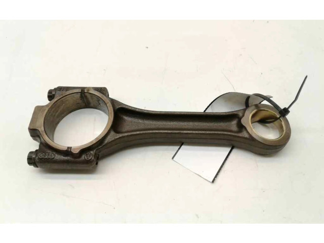 Шатун DCX 03403LA1    Volkswagen Passat Alltrack  