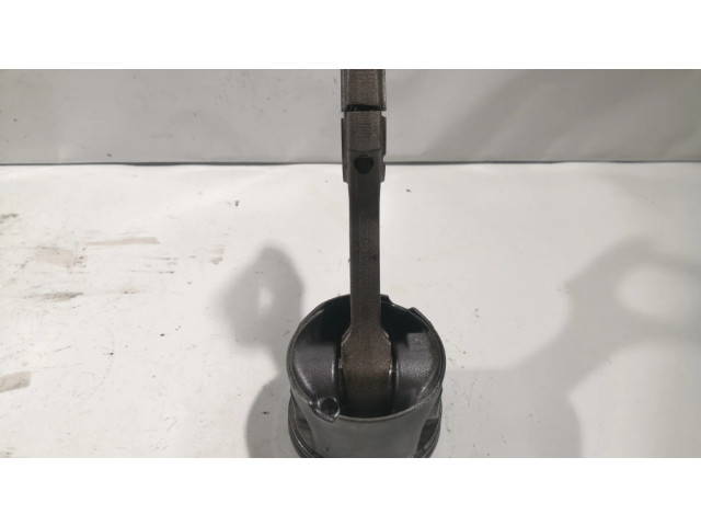 Поршень с шатуном 1741 BMW X5 E70 для дизельного двигателя 3.0