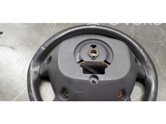 Volant KIA Carnival 2012   