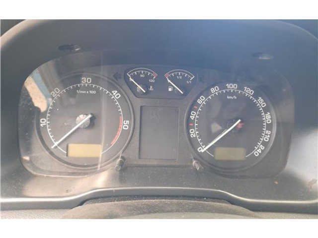 Панель приборов 1U0920811J   Skoda Octavia Mk2 (1Z)       