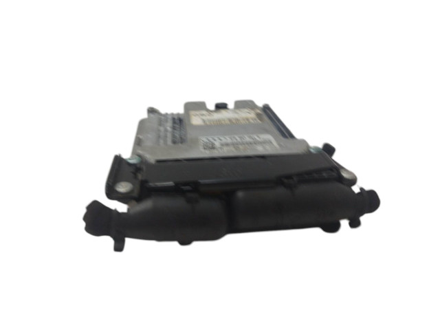 Řídící jednotka 4F0907401B, 4F0910401A   Audi A8 S8 D3 4E 2004