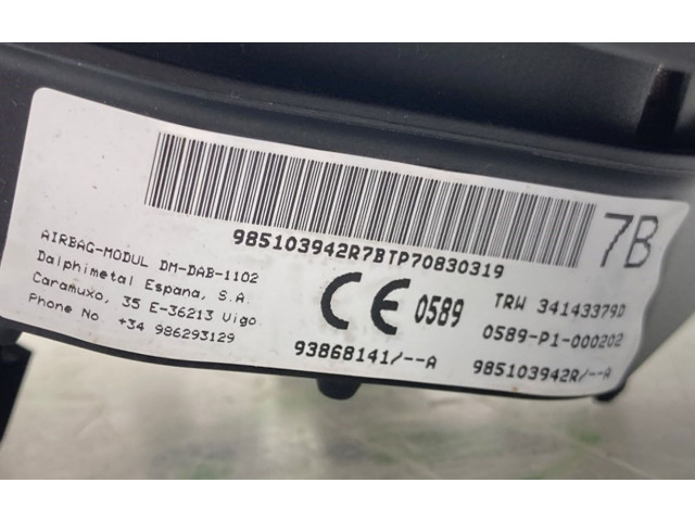 Подушка безопасности водителя    Renault Trafic III (X82)