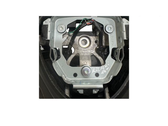 Volant Suzuki Kizashi 2011   