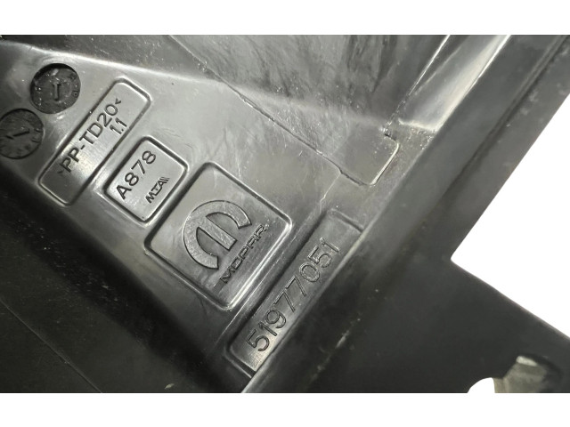 Блок предохранителей 51987784 Jeep Renegade