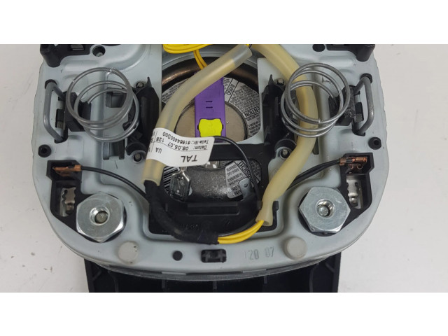 Подушка безопасности водителя 1Z0880201AE Skoda Octavia Mk2 (1Z)