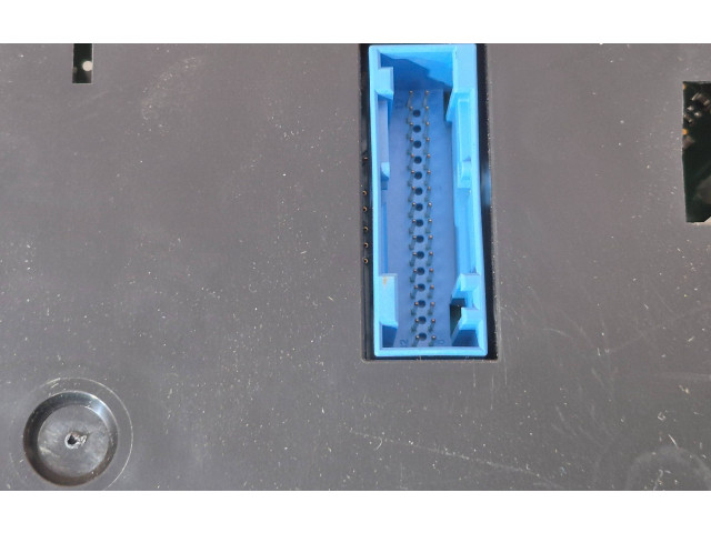 Geschwindigkeitsmesser Cockpit 7E0920860G Volkswagen Transporter - Caravelle T5