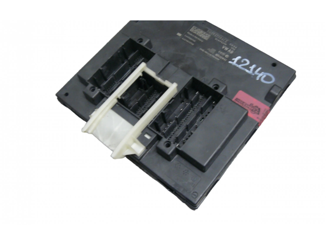 Блок комфорта 5Q0937084CE Skoda Octavia Mk3 (5E)