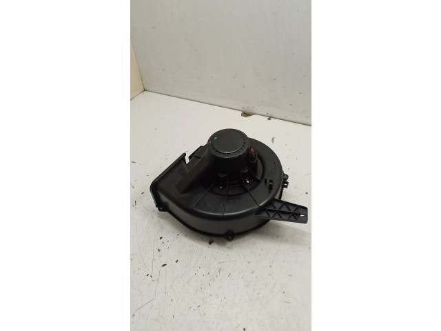   Pojistková skříňka 6Q1819015C   Volkswagen Polo IV 9N3 2009