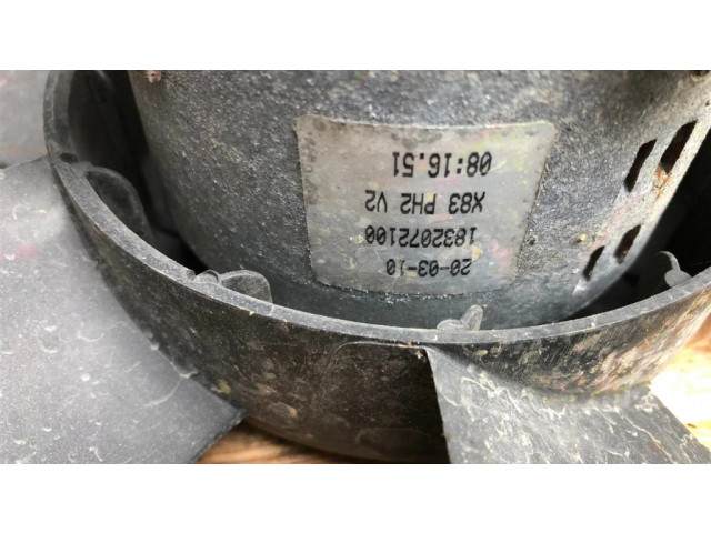 Вентилятор радиатора     1832072100    Renault Trafic II (X83) 2.0