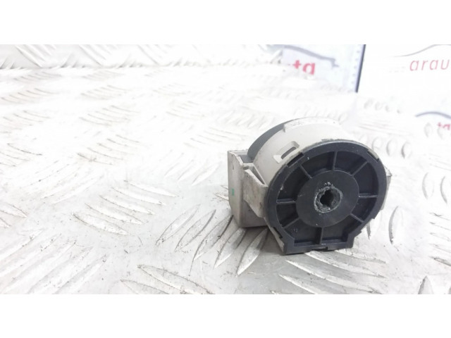 Контакты замка зажигания