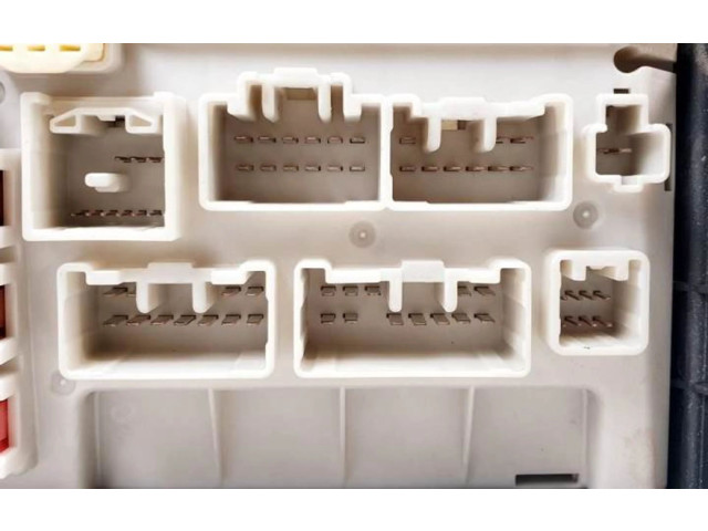 Блок предохранителей 2H270259, 8267050073   Lexus LS 430    