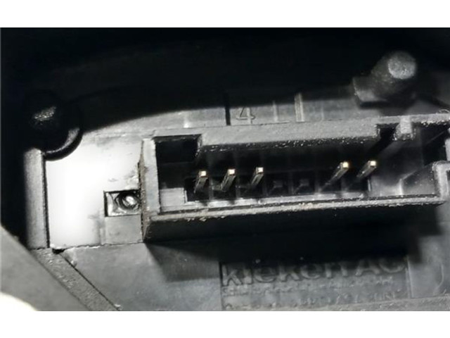 Мотор замка 7167077 BMW 1 E81 E87 2004 - 2011 года