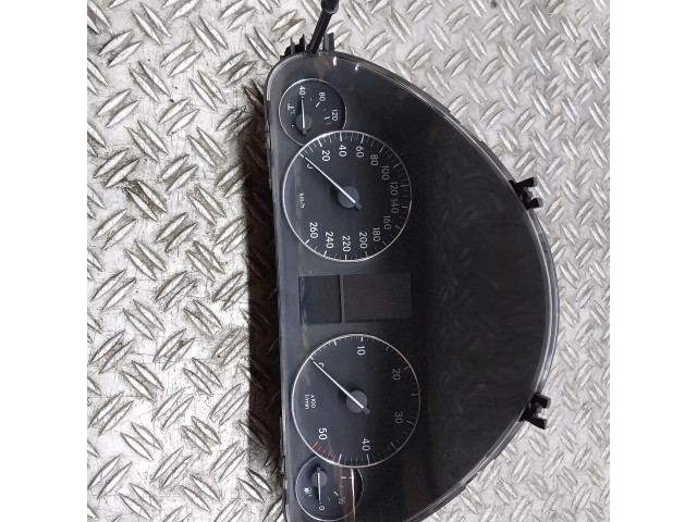 Přístrojová deska Mercedes-Benz C W203 2003