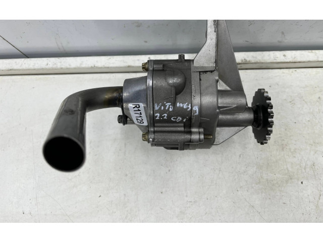 Масляный насос   6111810201, a6121810047  Mercedes-Benz Vito Viano W639 