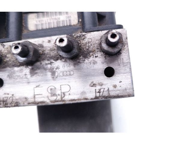 Блок АБС 8K0907379AA, 8K0614547BP   Audi  A5 8T 8F  2007 - 2016 года