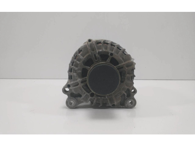 Генератор 03L903024M   Volkswagen Caddy      