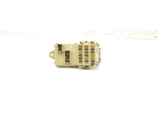 Блок предохранителей    Subaru Forester SF    