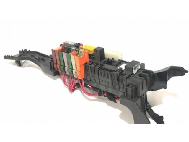   Pojistková skříňka A1665402350   Mercedes-Benz ML W166 2012