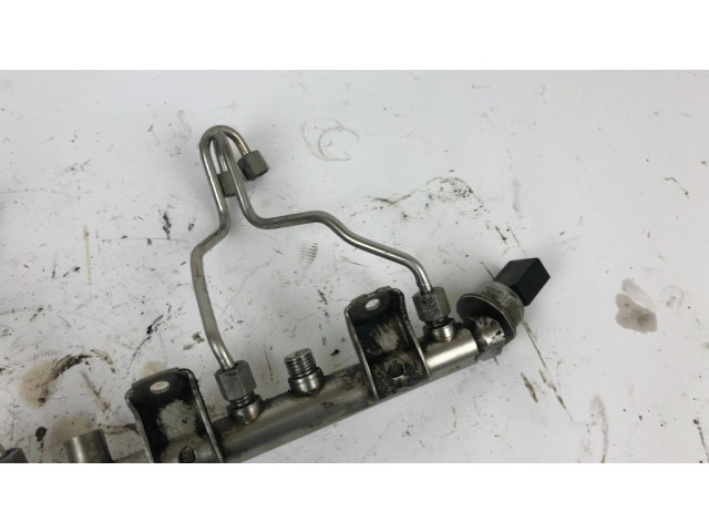 Vstřikovací lišta 7547800, 12056010 BMW X6 E71 pro benzínový motor 4.4 N63 v8