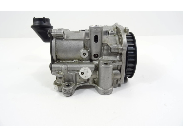 Масляный насос   04L145208T  Skoda Karoq 