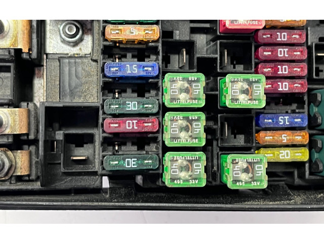 Pojistková skříňka 5C0937132C Volkswagen PASSAT B8 USA 2018