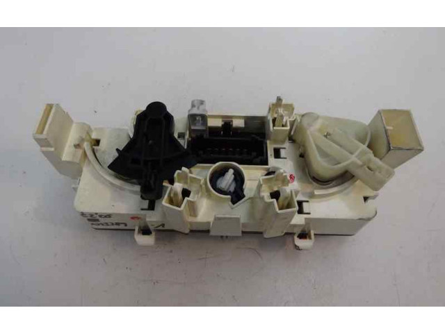 Модуль блока управления кондиционером F664477S   Citroen C2