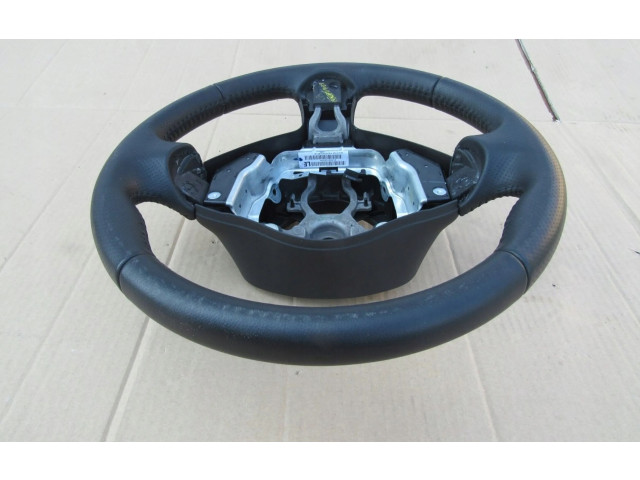 Volant Nissan Note (E12) 2014