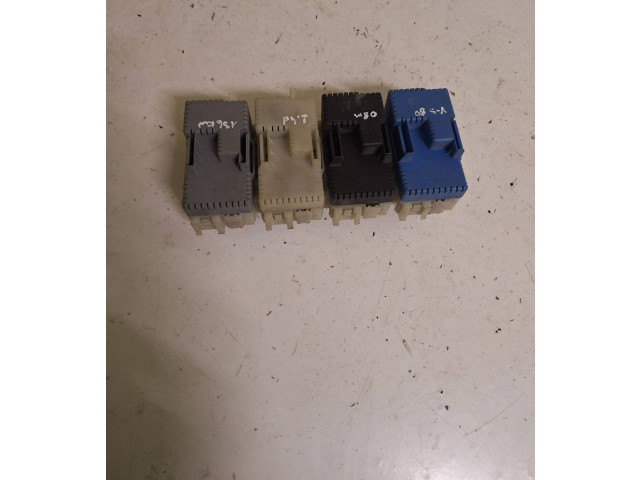 Sicherungskasten Volvo S80