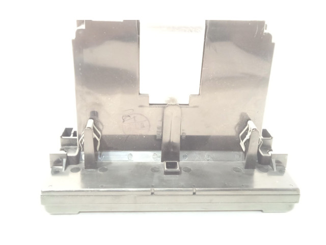 Дисплей    30797719   Volvo V50