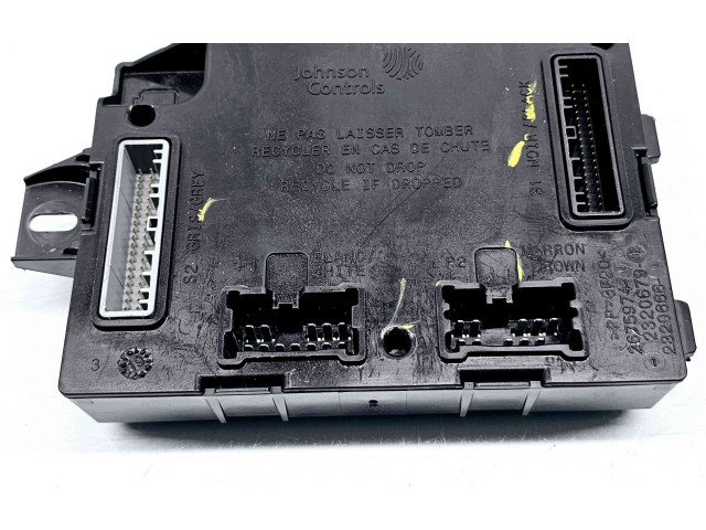 Блок комфорта 284476268R Dacia Duster II