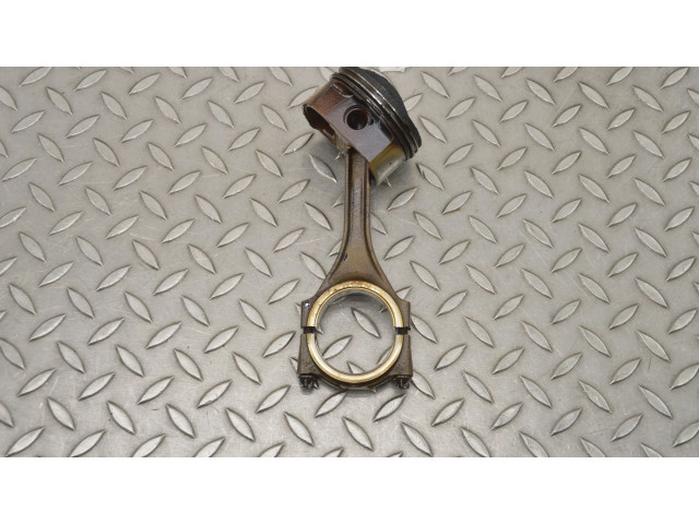  Поршень AUK 06EA  Audi A6 S6 C6 4F  