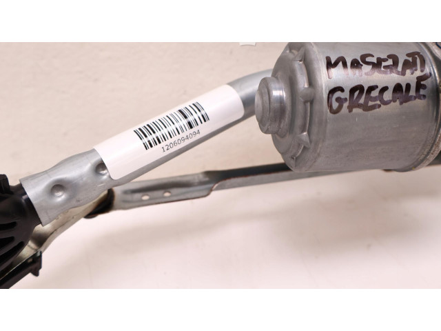 Панель приборов 670175173 Maserati Grecale