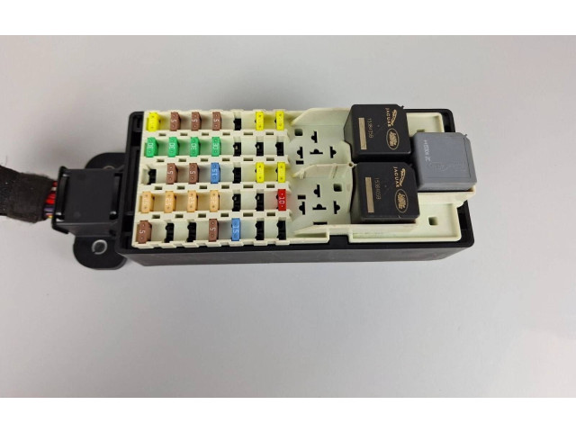 Ящик предохранителей (комплект) GX7314A067EA Jaguar XE