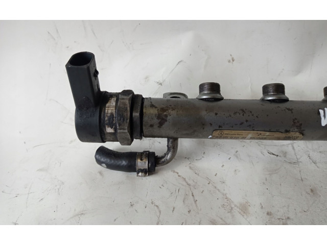 Vstřikovací lišta A6400702595   Mercedes-Benz B W245     