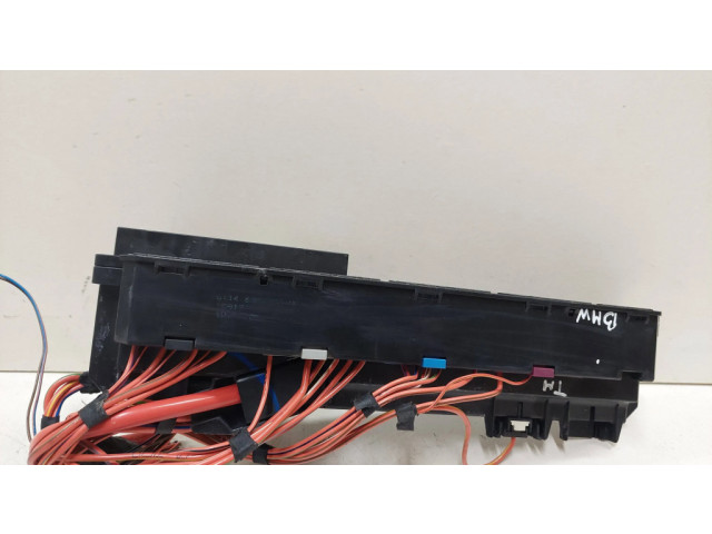 Pojistková skříňka 15613290 BMW 5 E60 E61 2005