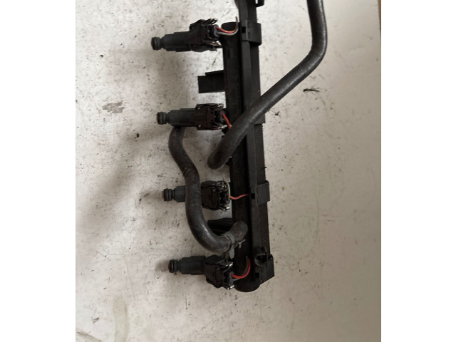 Топливная рампа 0280151071   Volkswagen Polo III 6N 6N2 6NF  