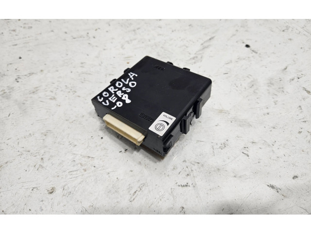 Блок управления 8934064020   Toyota Corolla Verso AR10