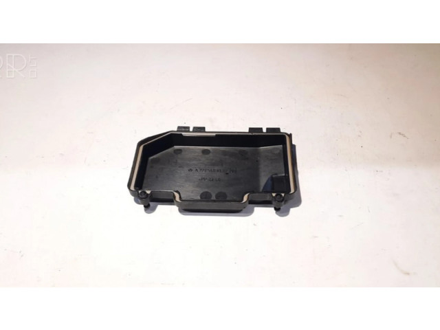 Pojistková skříňka Крышка ящика предохранителей A2225400182 Mercedes-Benz S W222 2016