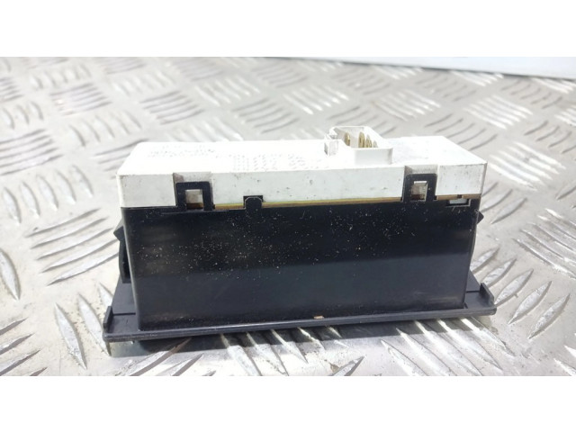 Дисплей MB652360, MB521560 Mitsubishi Galant