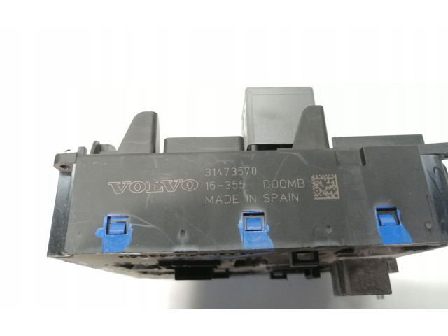 Блок предохранителей 31473570   Volvo XC90    