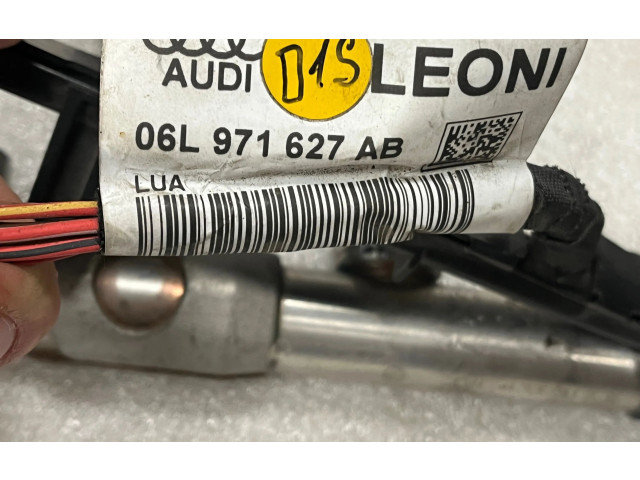 Топливная рампа 06L133317E, 06L971627AB   Audi A3 S3 8V  