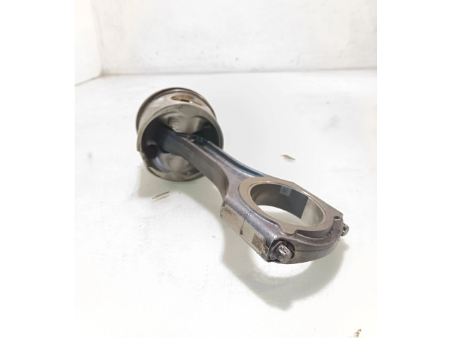 Píst 0834A, 65100 Mercedes-Benz CLA C117 X117 W117 651930