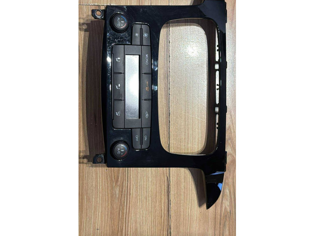 Блок управления климат-контролем BM2T18C612AD Ford S-MAX