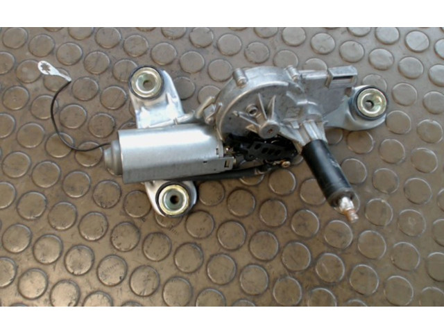 Моторчик заднего дворника 0390201546    Ford Puma