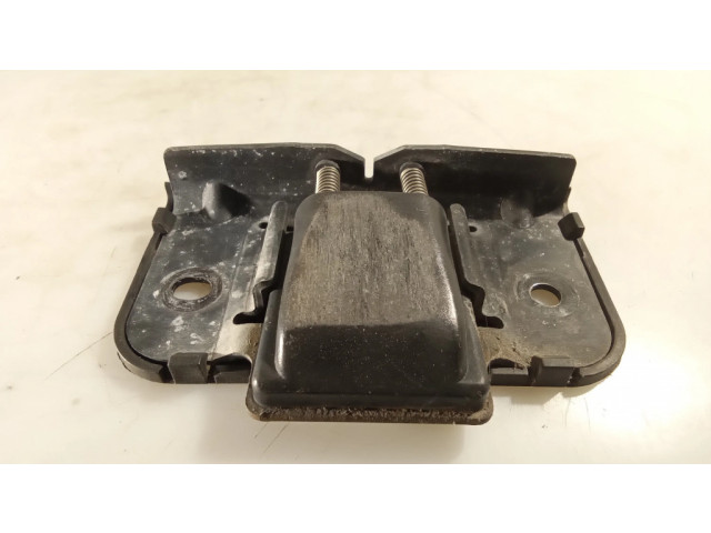 Ограничитель открытия двери