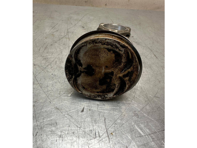 Поршень с шатуном AAA 021e Volkswagen Golf III