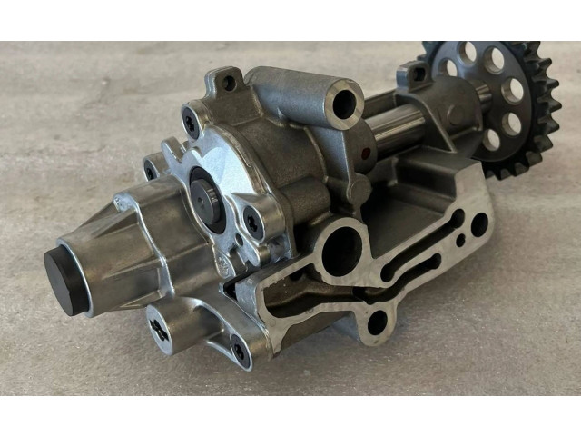 Масляный насос   07K115105R  Volkswagen Jetta VI 