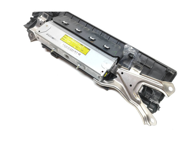 Подушка безопасности для колен 7B0606413M2 Lexus IS III XE30