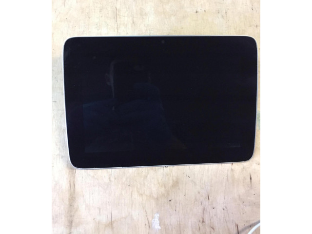 Дисплей       Mercedes-Benz E AMG W210